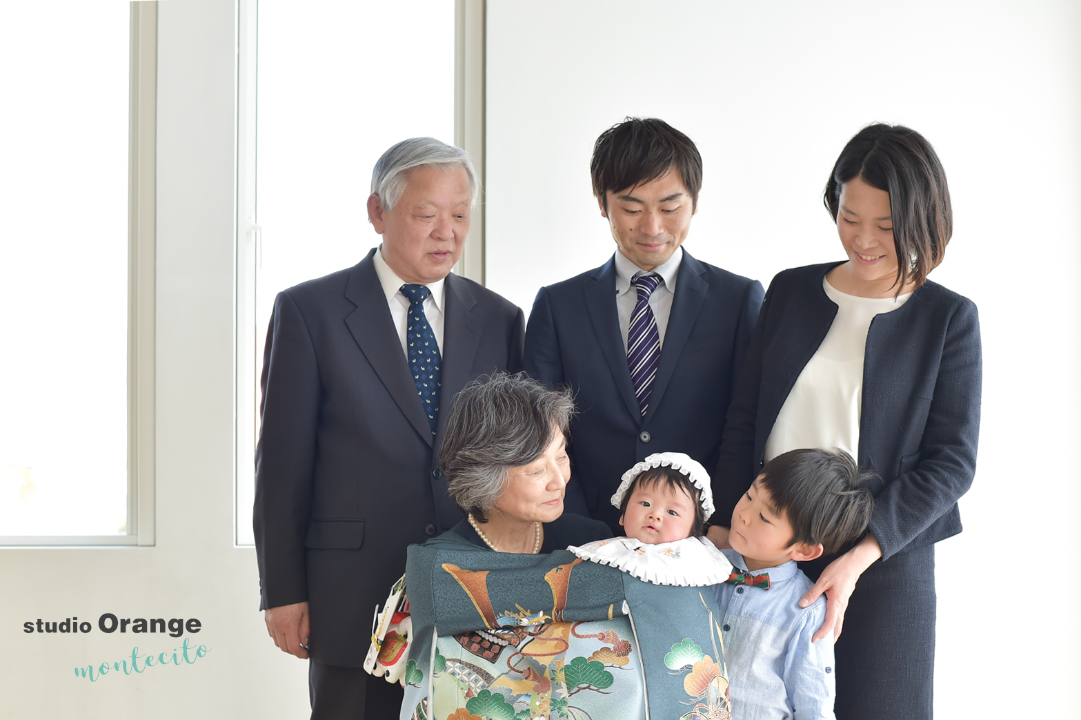 生後4ヶ月の男の子が豊中市から中山寺へお宮参りと写真撮影