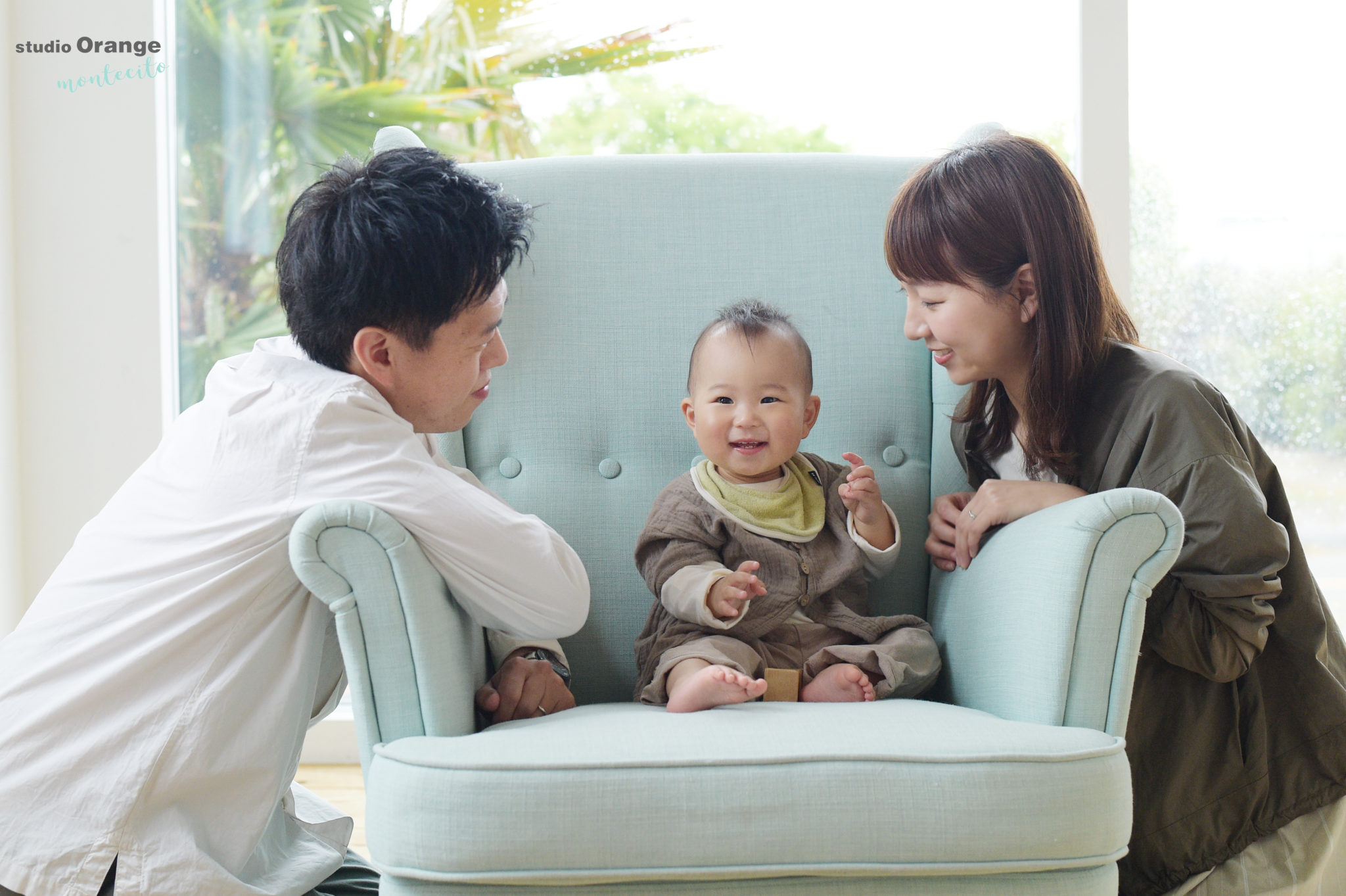 伊丹市より少し人見知りの1歳男の子のお誕生日撮影