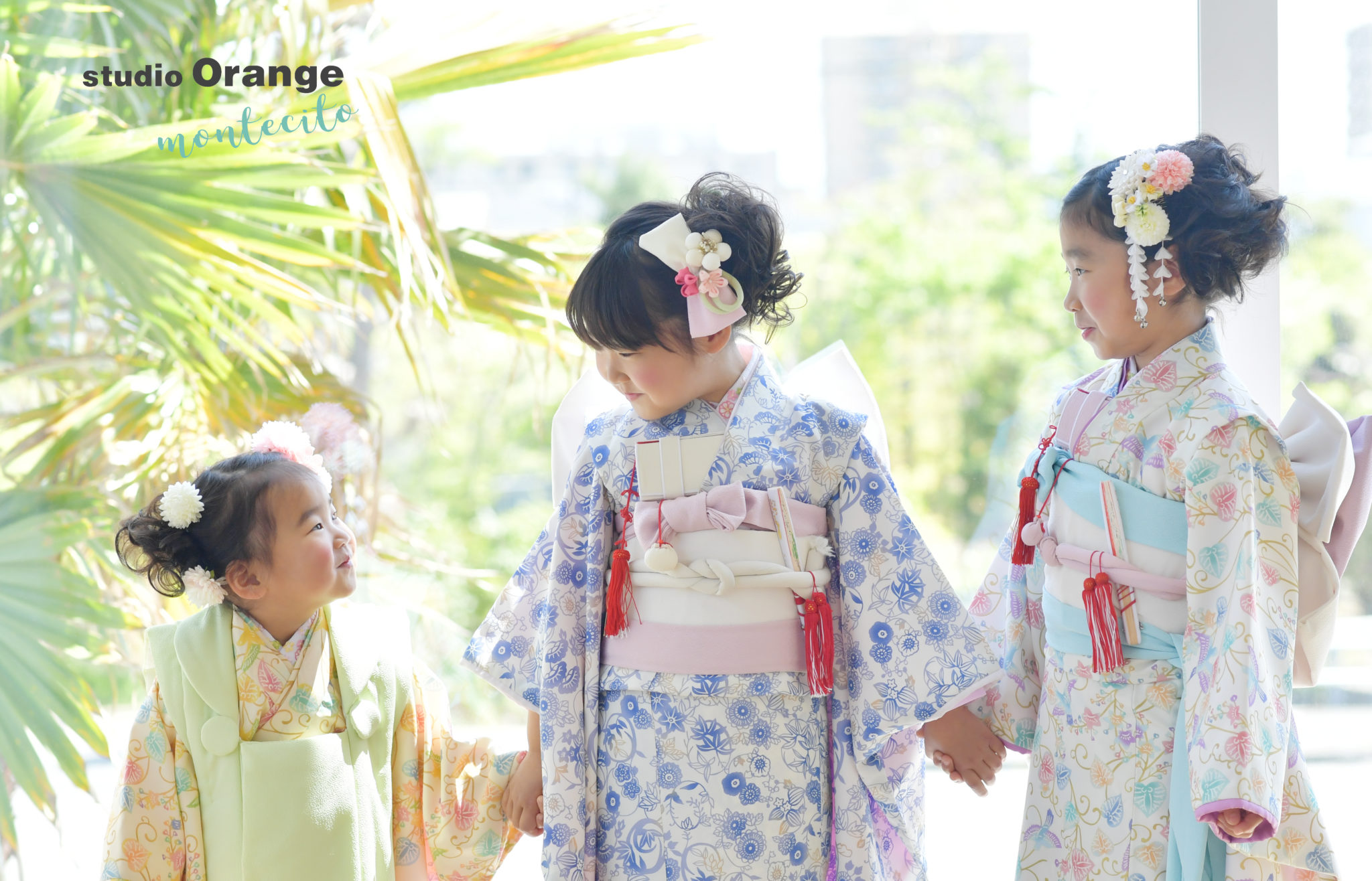 伊丹市から３姉妹お着物を着て七五三撮影