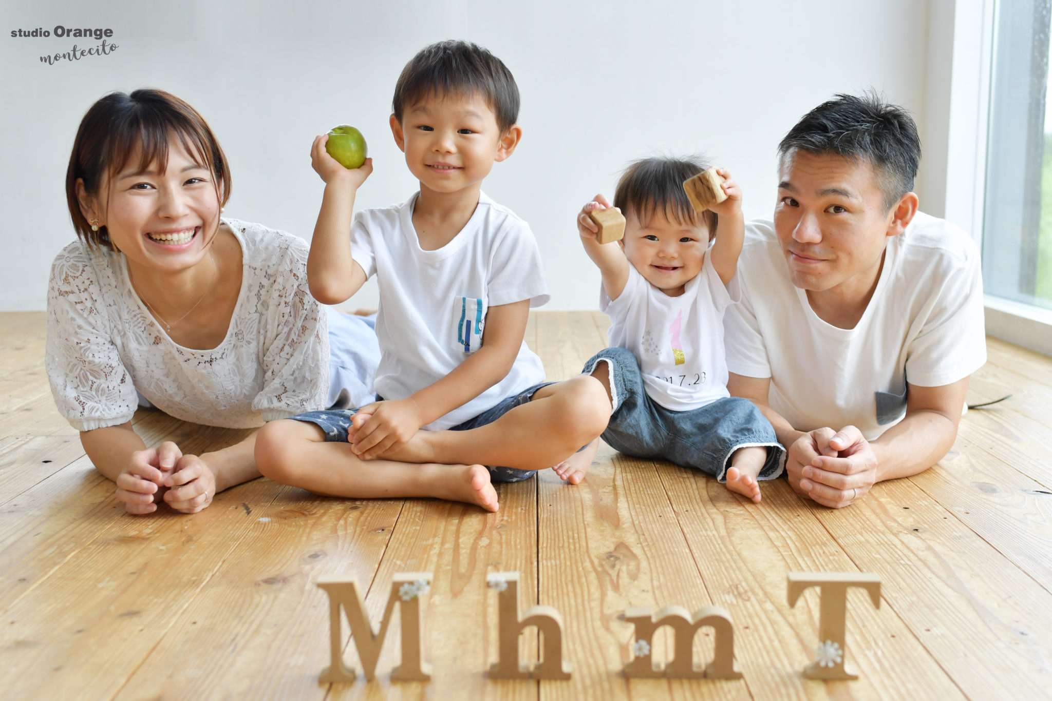 川西市より１歳女の子のお誕生日撮影