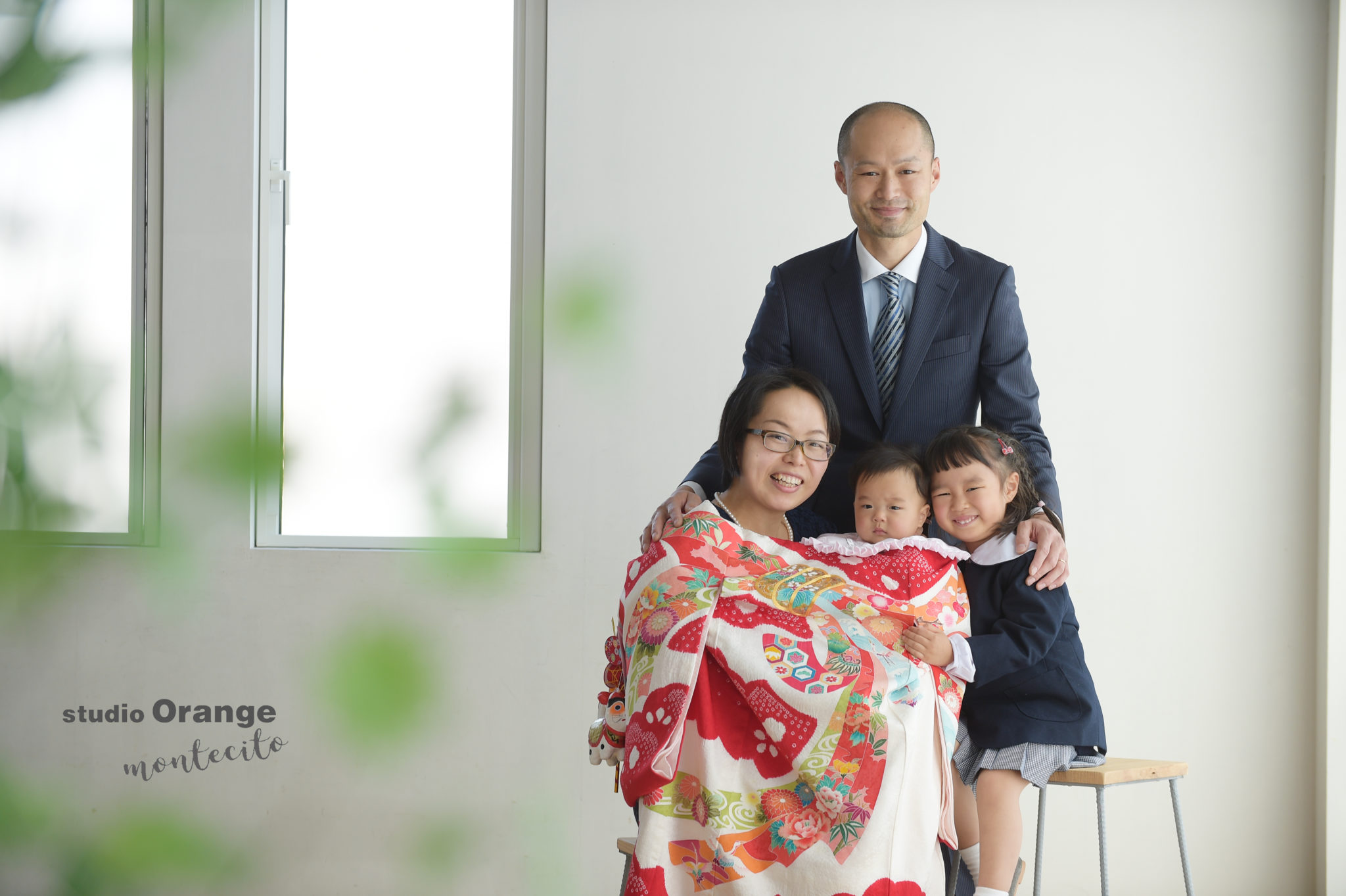お姉ちゃんと一緒に、生後６ヶ月のお宮参り