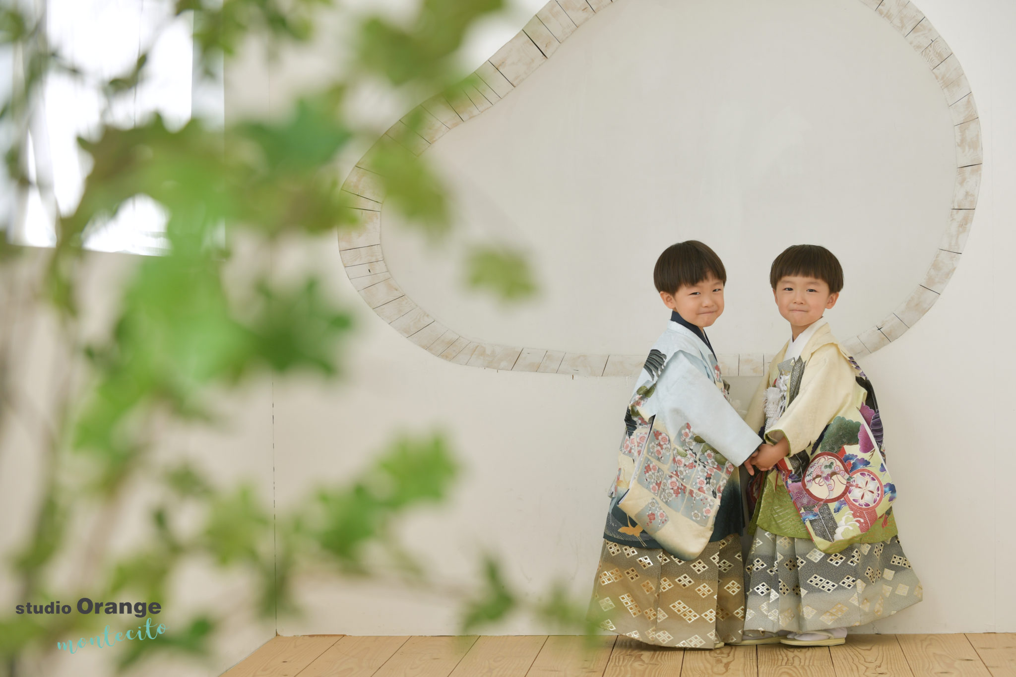 西宮市より３歳男の子双子の七五三撮影