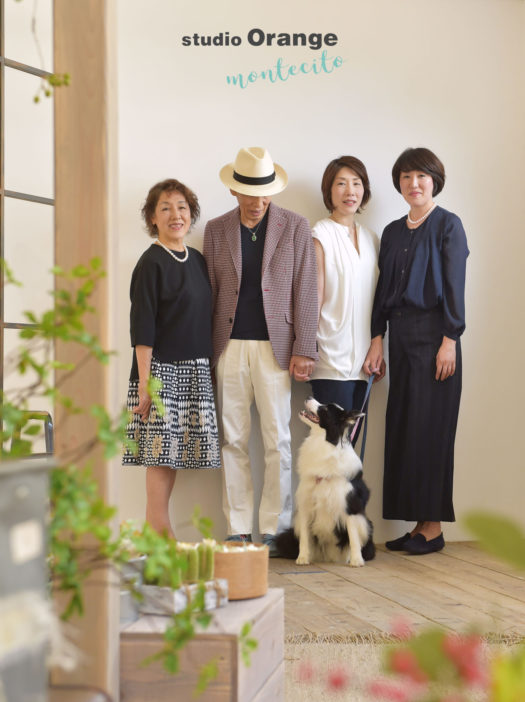 宝塚市　ペットフォト　家族写真　自然な雰囲気
