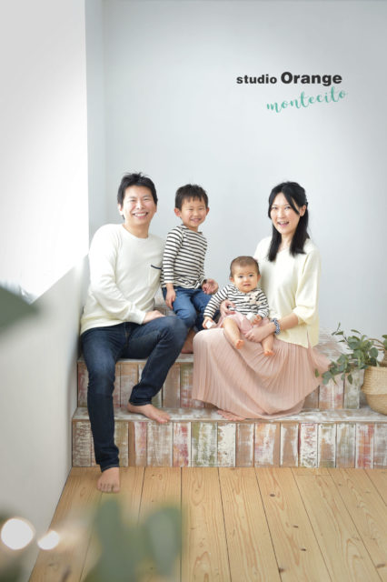 宝塚市　バースデーフォト　1歳　女の子　家族写真