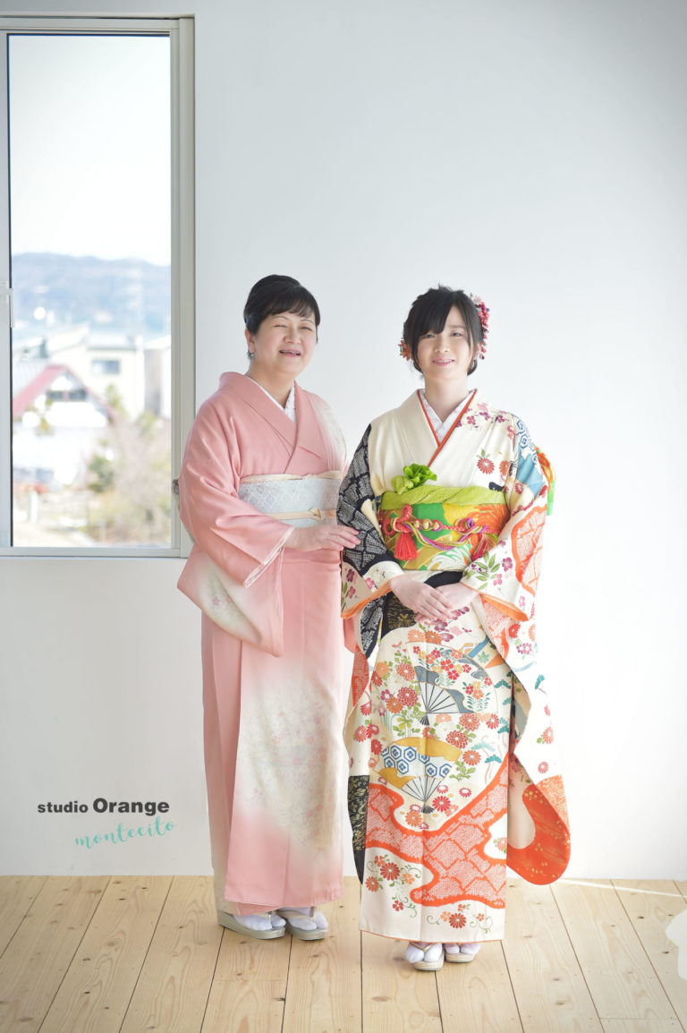 川西市より母娘着物で成人式撮影 宝塚市の写真館スタジオオレンジ・モンテシート