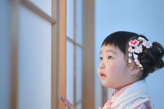 川西市　七五三　3歳女の子　着物