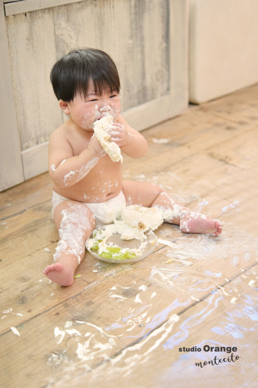 お誕生日記念　バースデーフォト　１歳　男の子　スマッシュケーキ