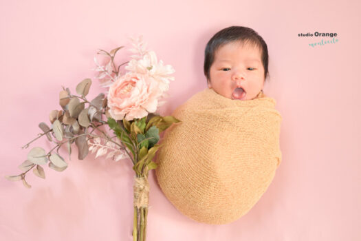 宝塚市生後10日目の女の子ニューボーンフォト