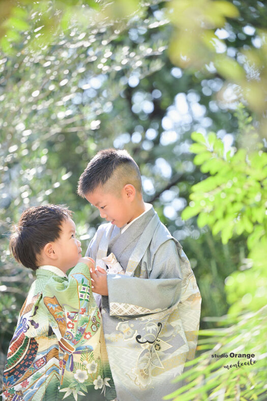 3歳男の子着物でお兄ちゃんと七五三撮影