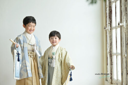 3歳男の子と5歳男の子の兄弟で4月に七五三前撮り撮影